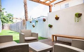 Homey Apartment Near The Beach